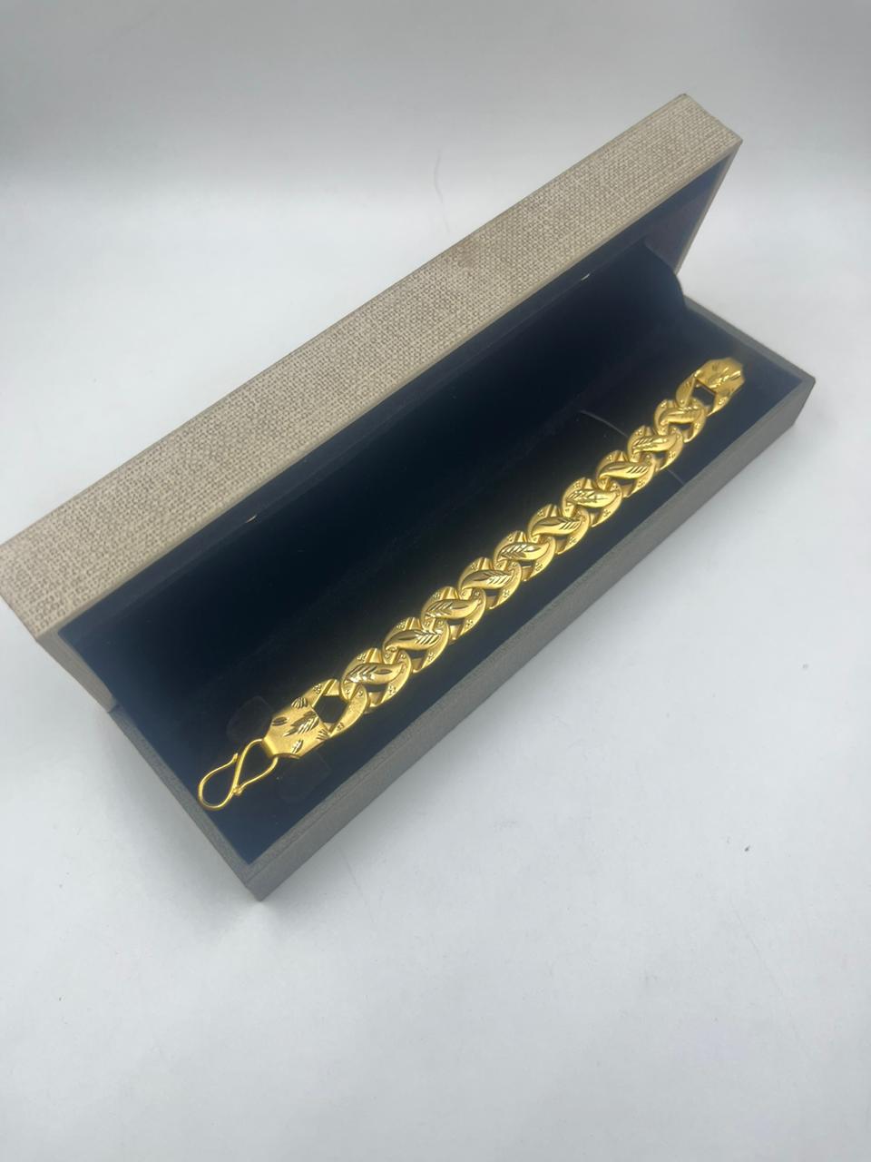 KOYLI POKAL BRACELET FOR MEN DESIGN A5