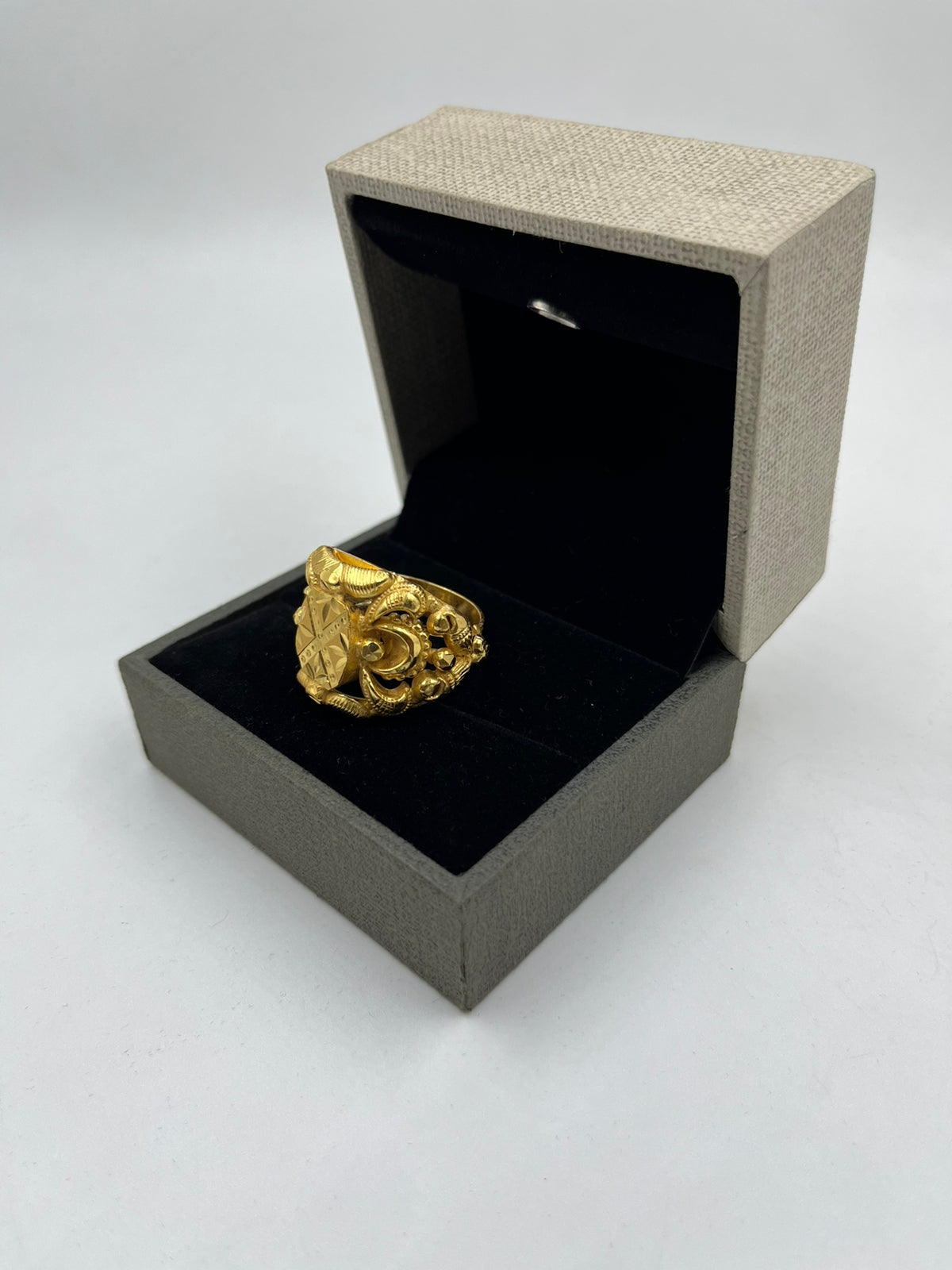 1 GRAM GOLD PLATING NAZRANA RAJWADI RING FOR MEN DESIGN A-228
