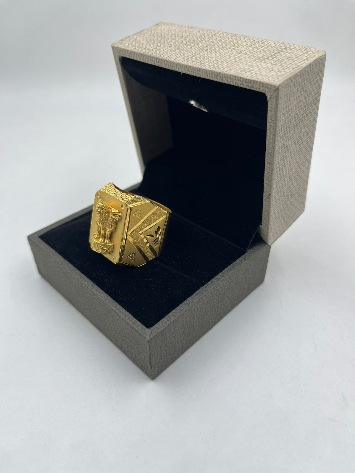 1 GRAM GOLD PLATING MUDRA RING FOR MEN DESIGN A-337