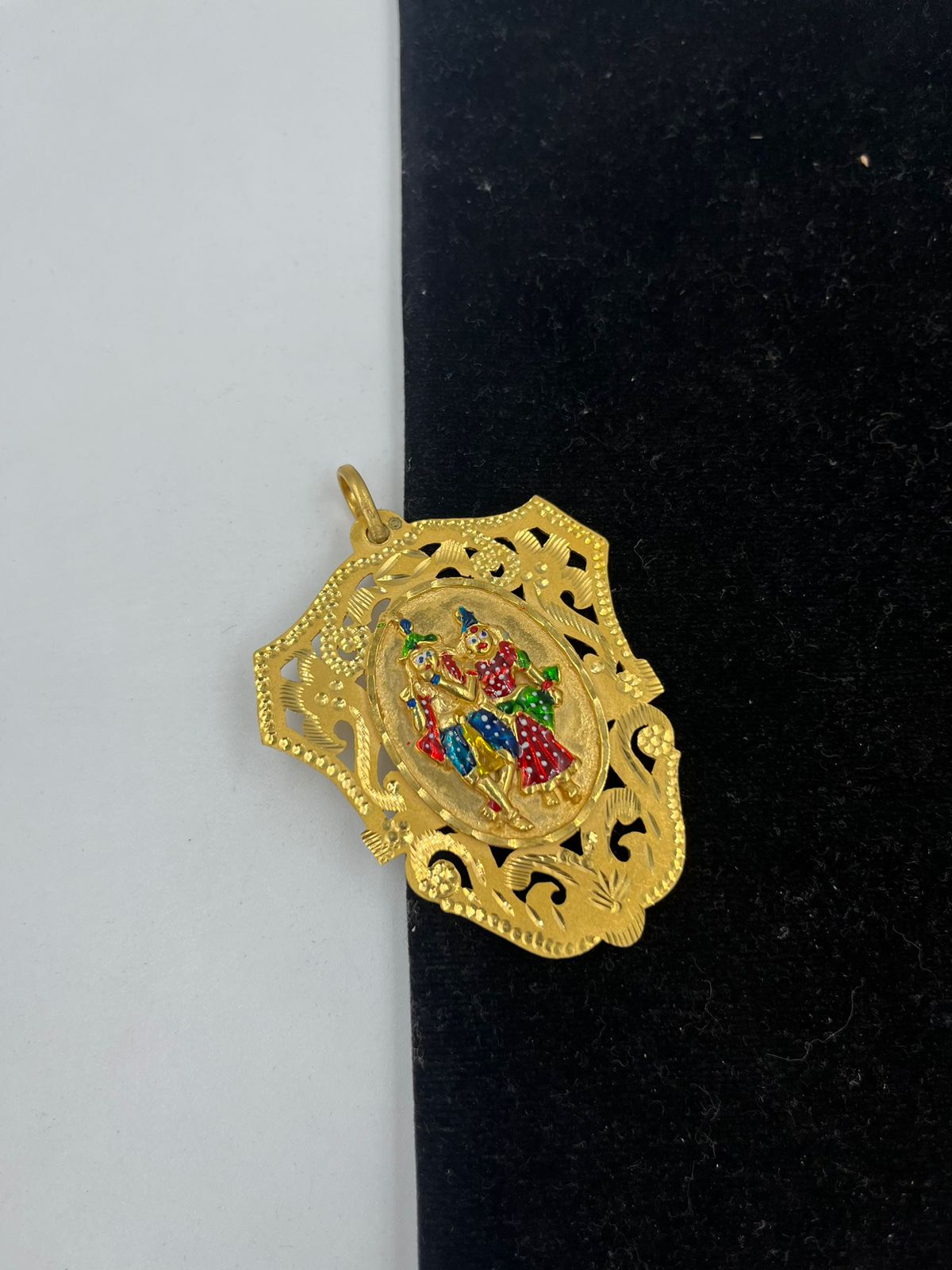 પુરુષો માટે ૧ ગ્રામ ગોલ્ડ ફોર્મિંગ રાધા કૃષ્ણ પેન્ડન્ટ ડિઝાઇન A-198