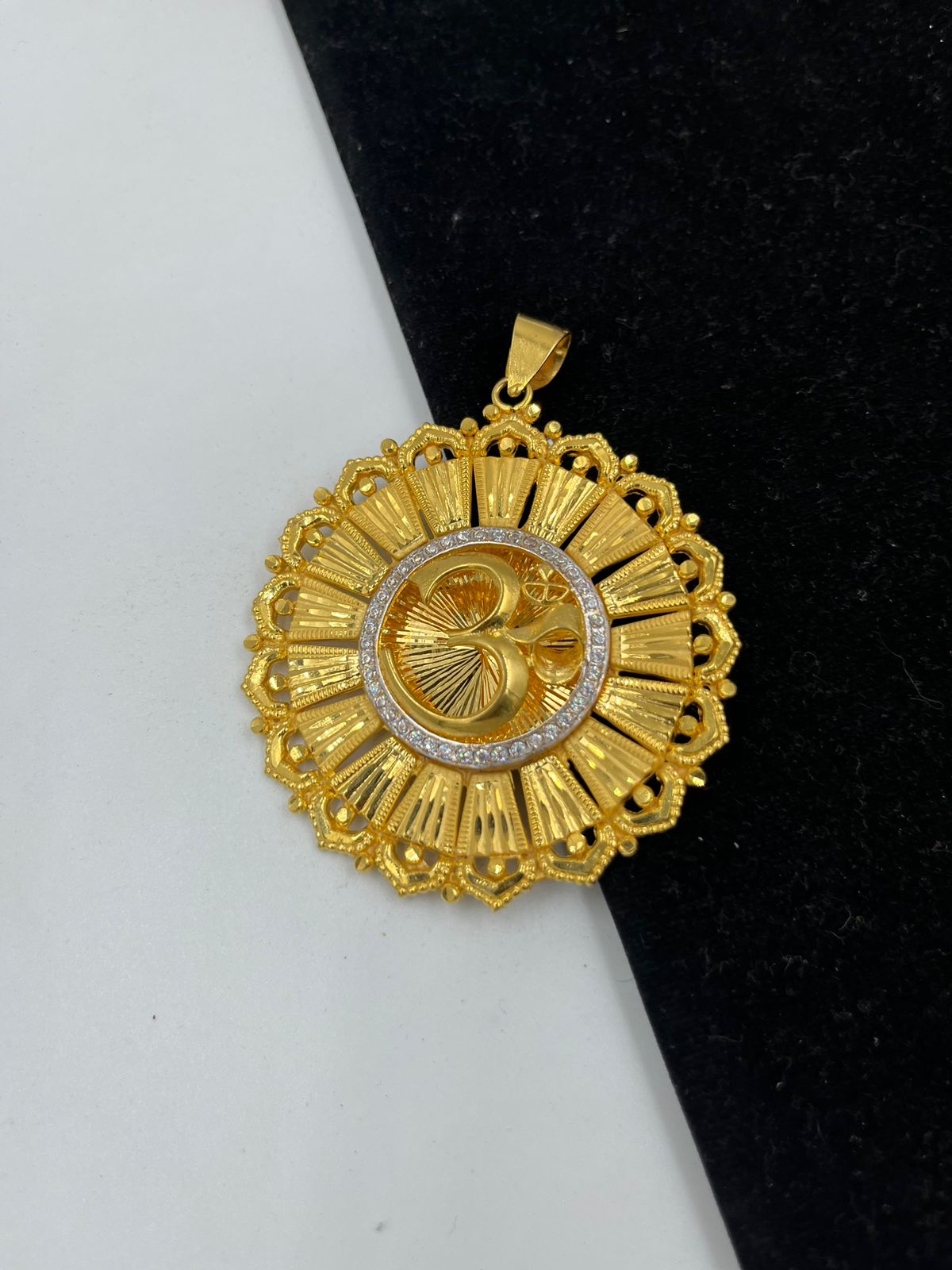 1 GRAM GOLD FORMING RAJWADI PENDANT FOR MEN DESIGN A-210