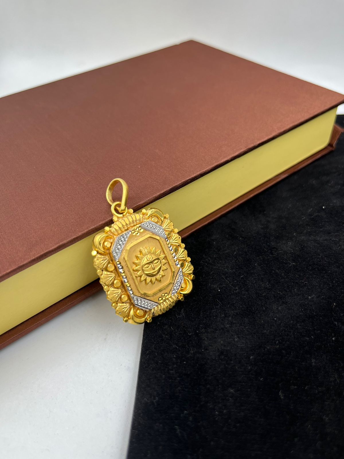 1 GRAM GOLD FORMING SURYA RAJWADI PENDANT FOR MEN DESIGN A-233