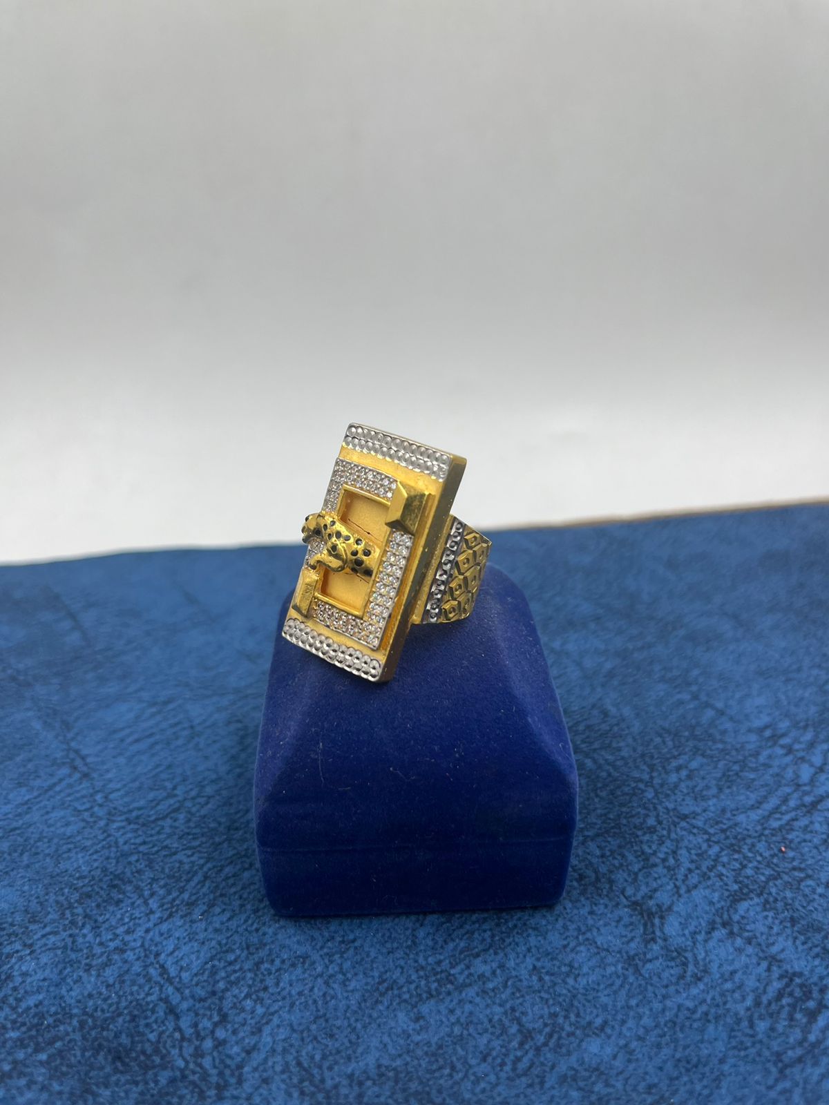 jaguar #ring #men #jewelry #jewellery #gold #viral #18kgold | Instagram