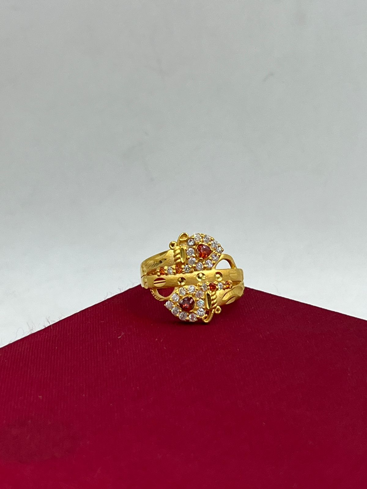 મહિલાઓ માટે 1 ગ્રામ ગોલ્ડ લેડીઝ રિંગ ડિઝાઇન A-9
