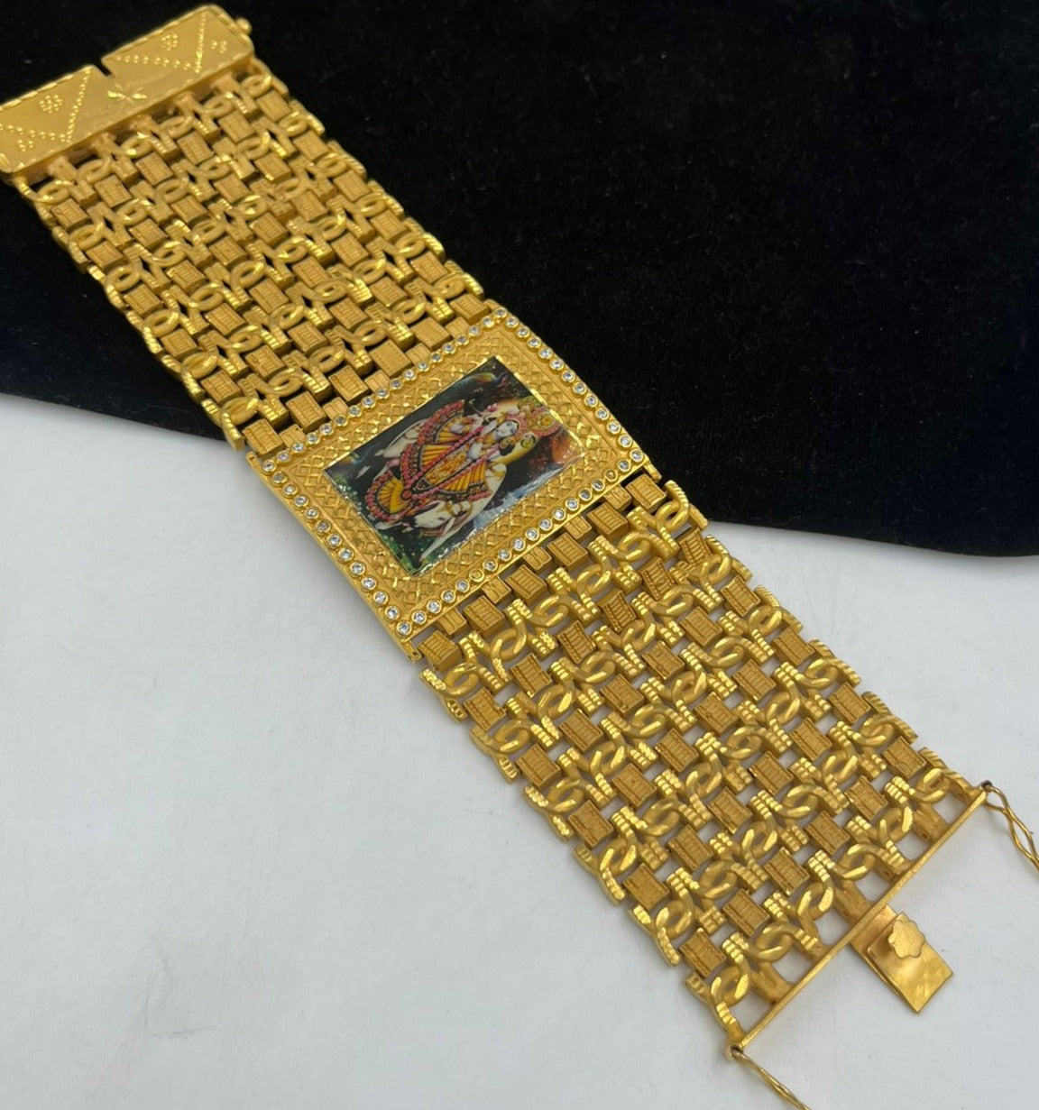 Vintage 14k Gold Charm Bracelet 98 Grams