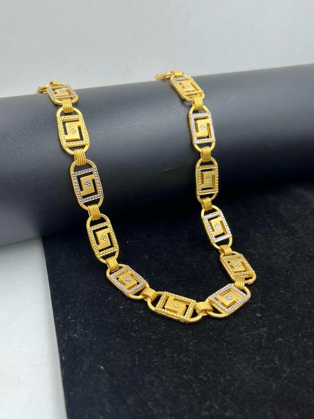 1 GRAM GOLD CNC CUT NAWABI BIG SIZE CHAIN FOR MEN DESIGN A-508
