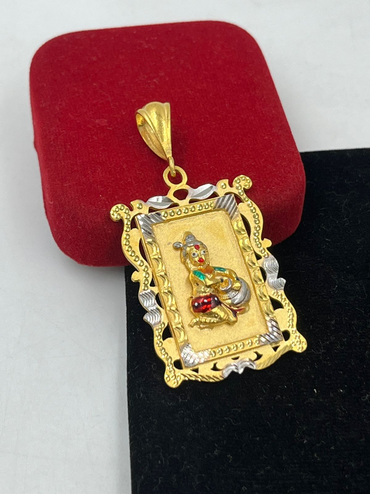1 GRAM GOLD KRISHNA WITH MATUKI PENDANT FOR MEN DESIGN A-314