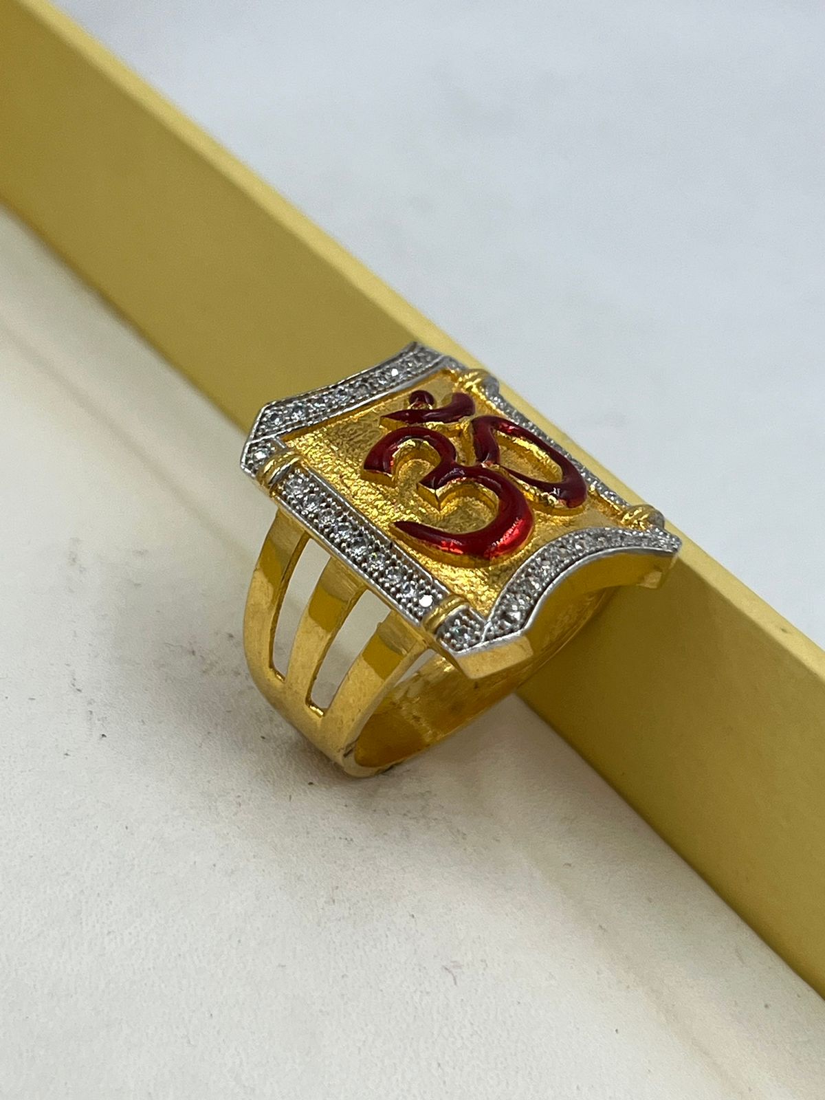 1 ग्राम गोल्ड ॐ (AUM) रिंग फॉर मेन डिज़ाइन A-340