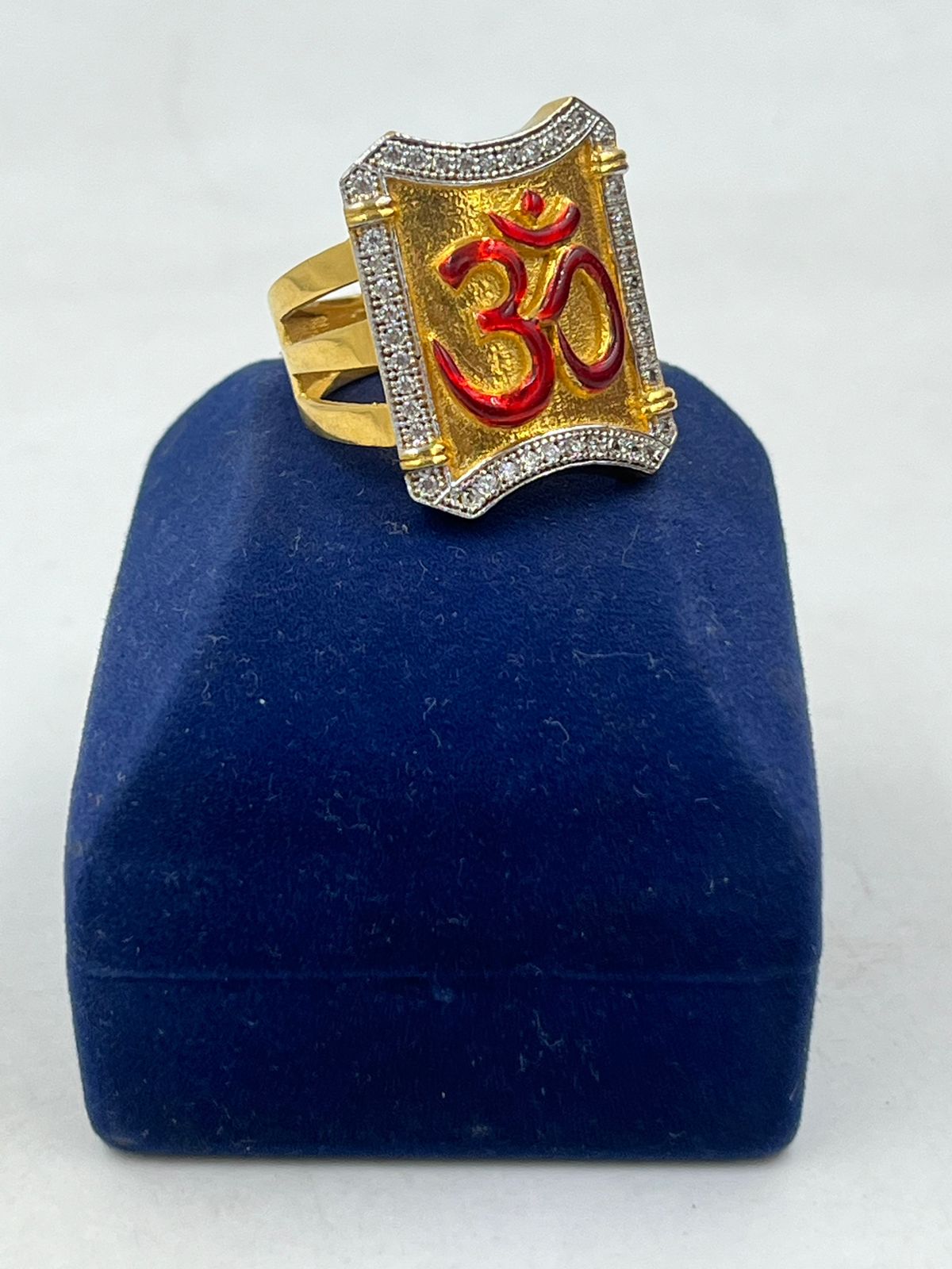 1 ग्राम गोल्ड ॐ (AUM) रिंग फॉर मेन डिज़ाइन A-340