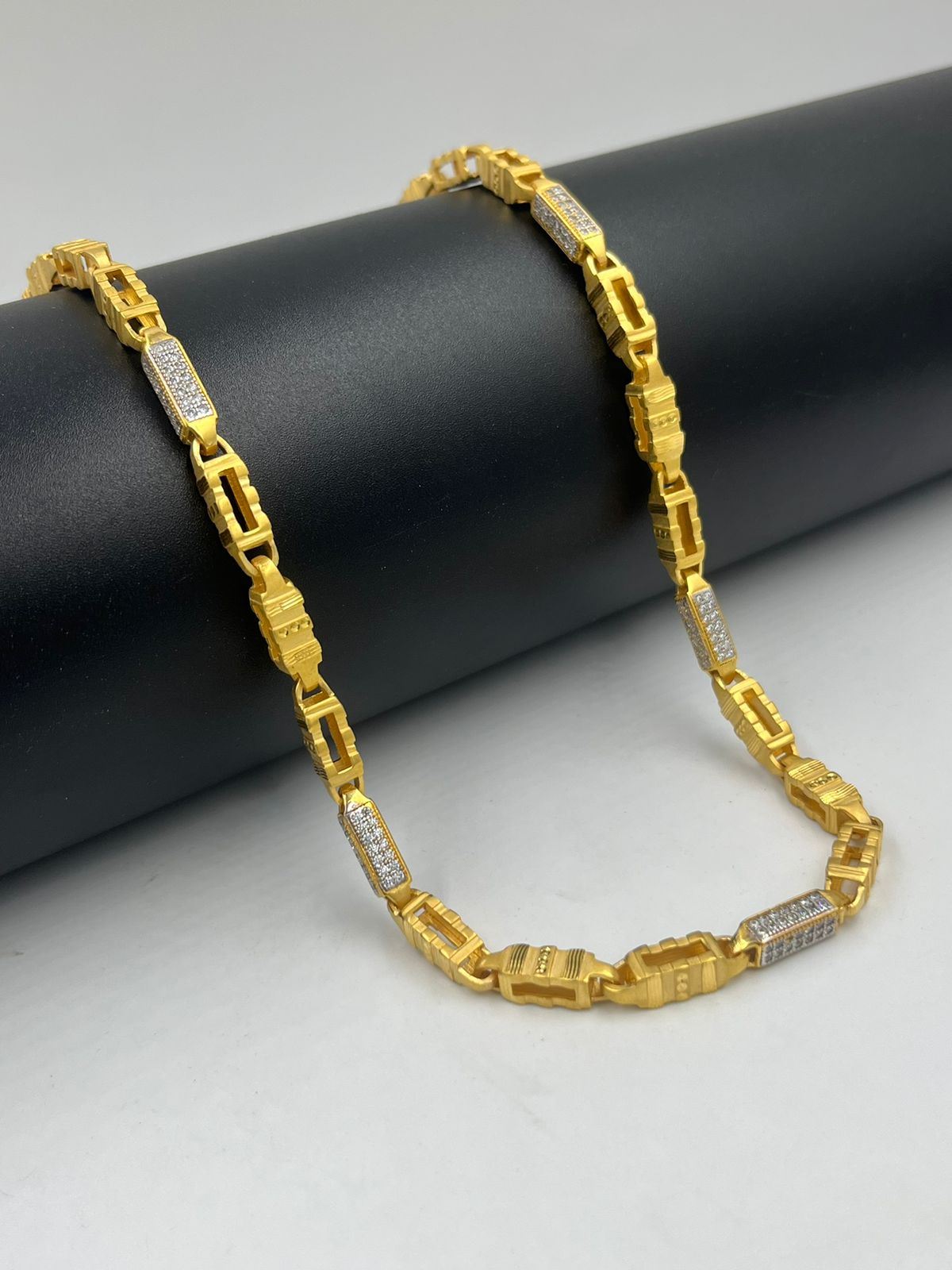 1 GRAM GOLD FORMING NEW DESIGN DIAMOND CHAIN FOR MEN DESIGN A-576