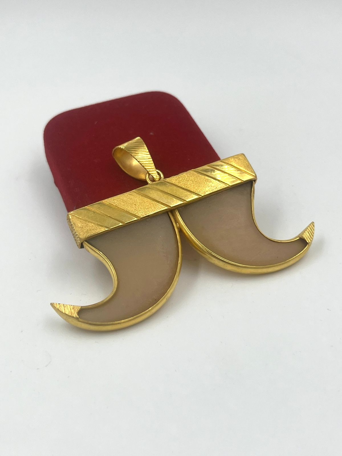 1 GRAM GOLD PLATED DULL NAIL PENDANT FOR MEN DESIGN A-109