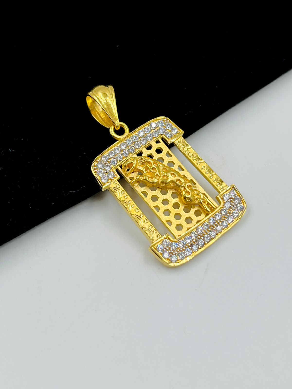 1 GRAM GOLD JAGUAR PENDANT FOR MEN DESIGN A-506
