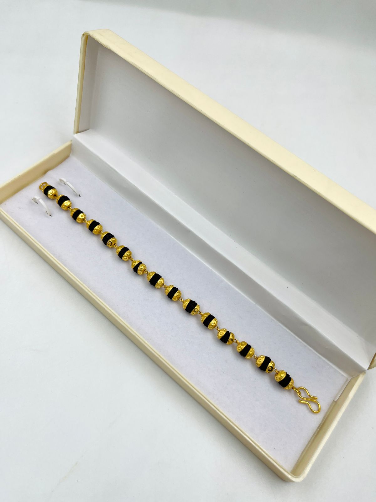 1 GRAM GOLD PLATED RUDRAKSHA BRACELET FOR MEN DESIGN A-362