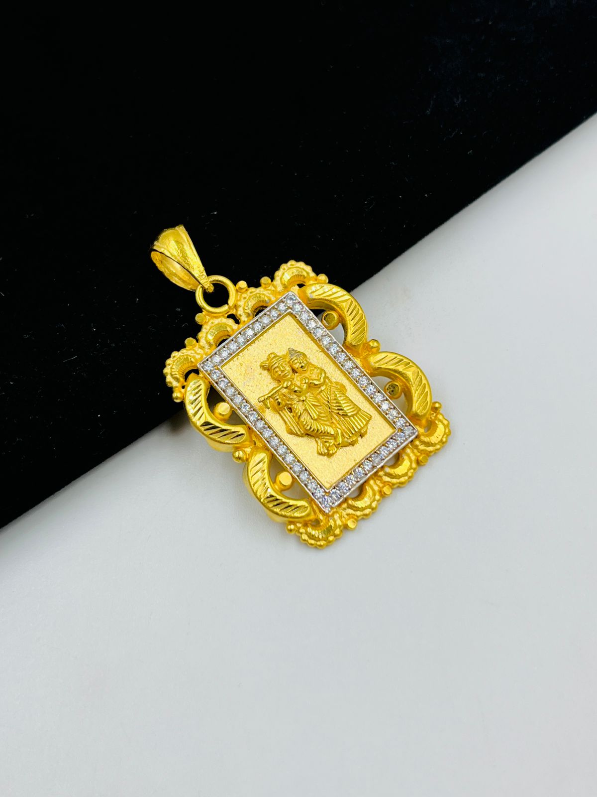 1 GRAM GOLD RADHA KRISHNA PENDANT FOR MEN DESIGN A-530