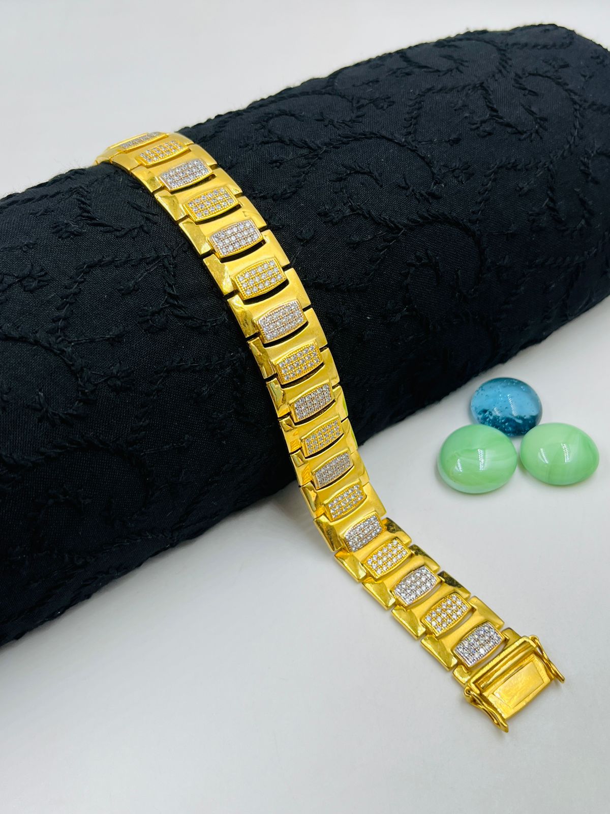 1 GRAM GOLD DIAMOND BRACELET FOR MEN DESIGN A-404