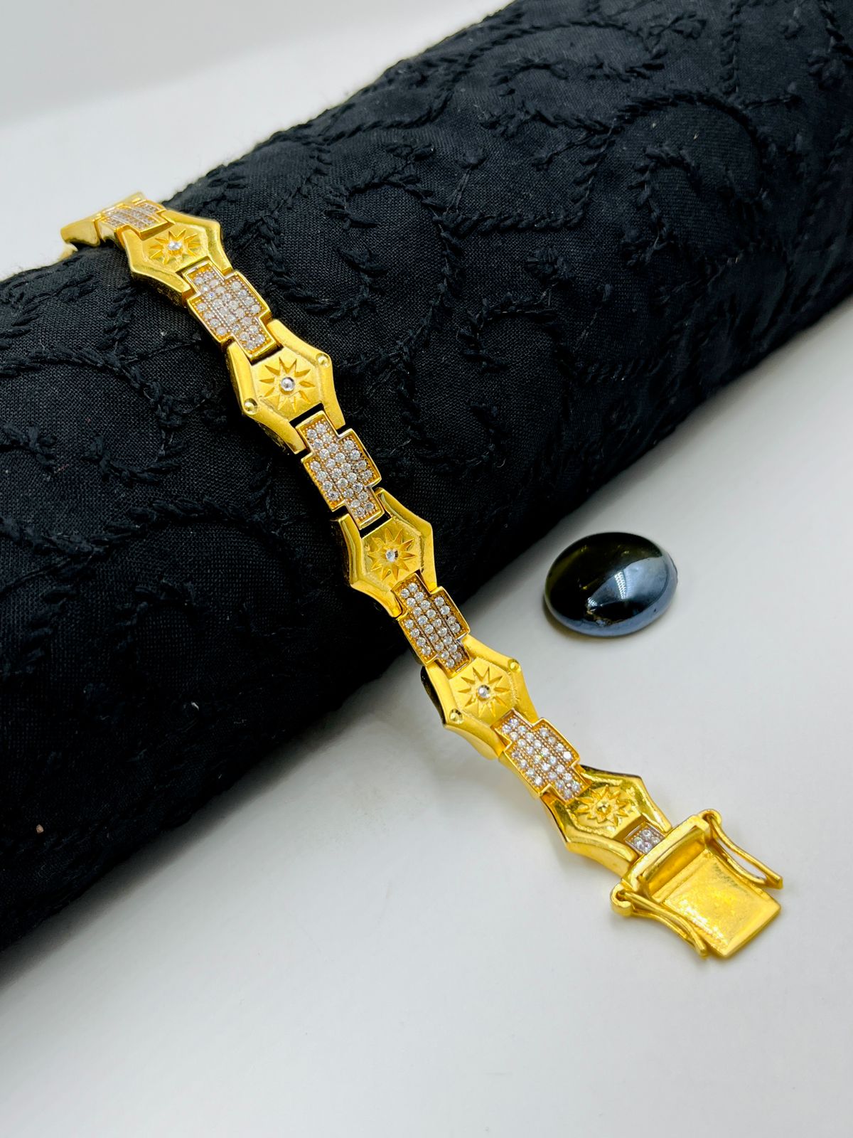 1 GRAM GOLD DIAMOND BRACELET FOR MEN DESIGN A-423