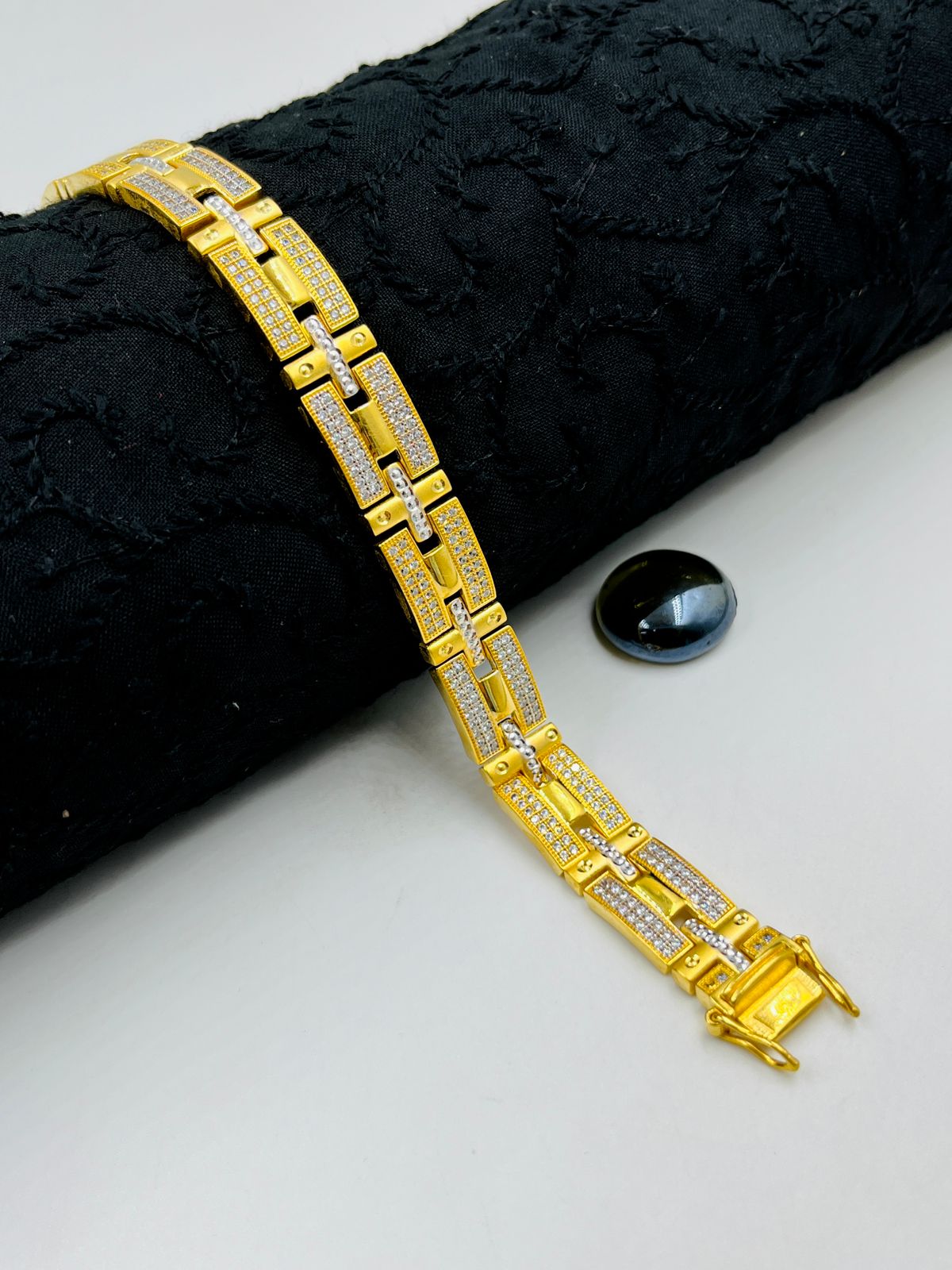 1 GRAM GOLD DIAMOND BRACELET FOR MEN DESIGN A-424