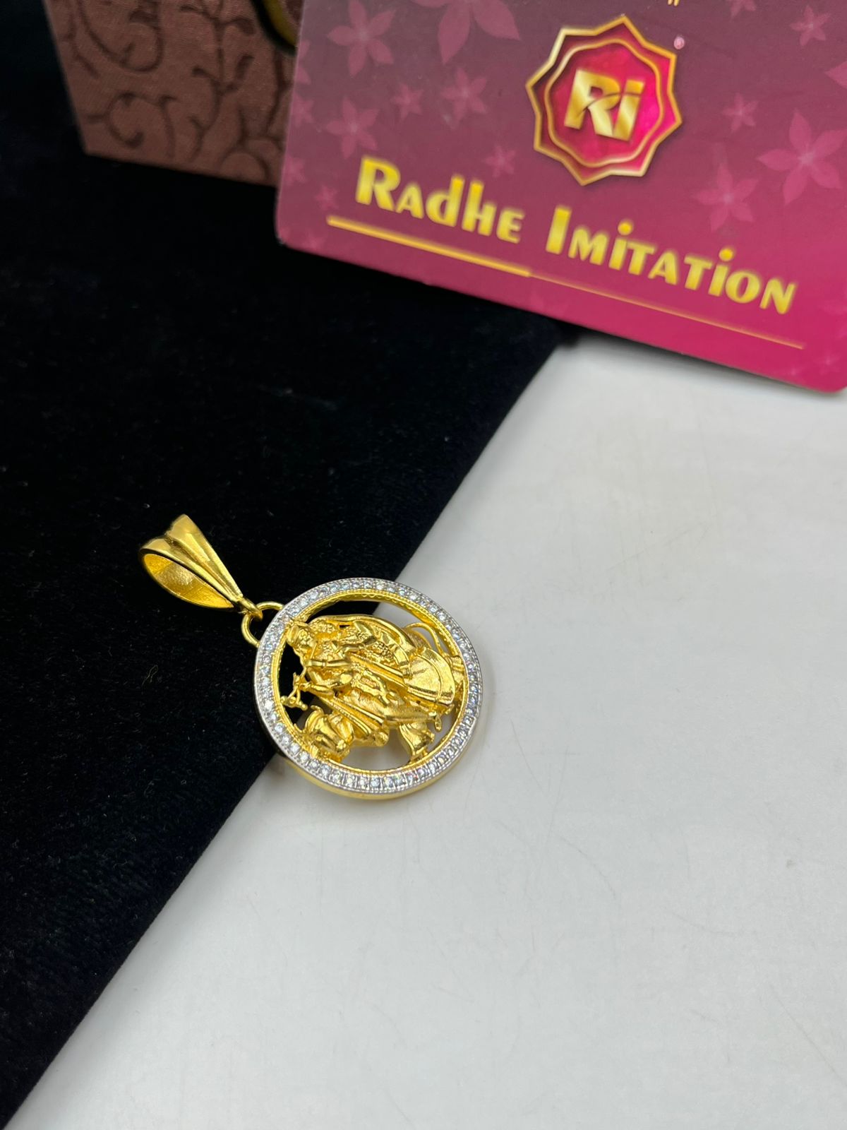 1 GRAM GOLD RADHE KRISHNA DIAMOND FOR MEN DESIGN A-546