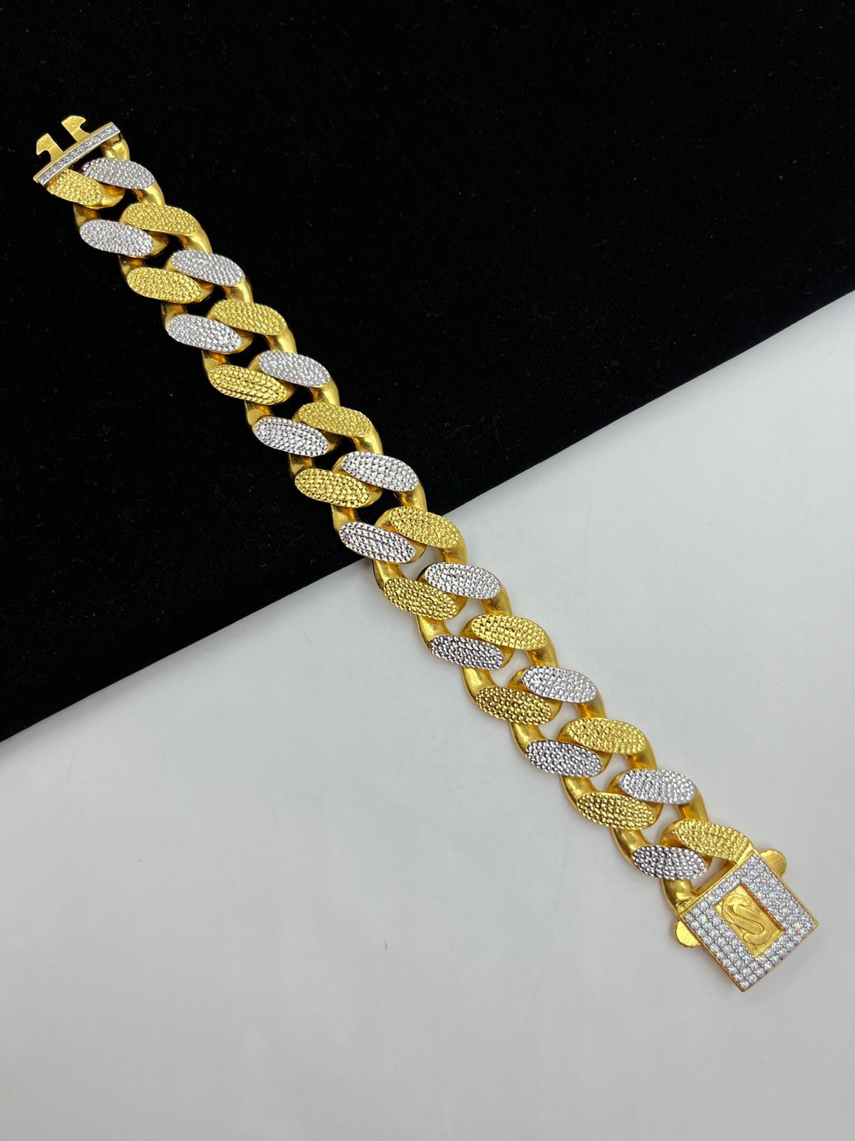 1 GRAM GOLD UNIQUE BRACELET FOR MEN DESIGN A-438