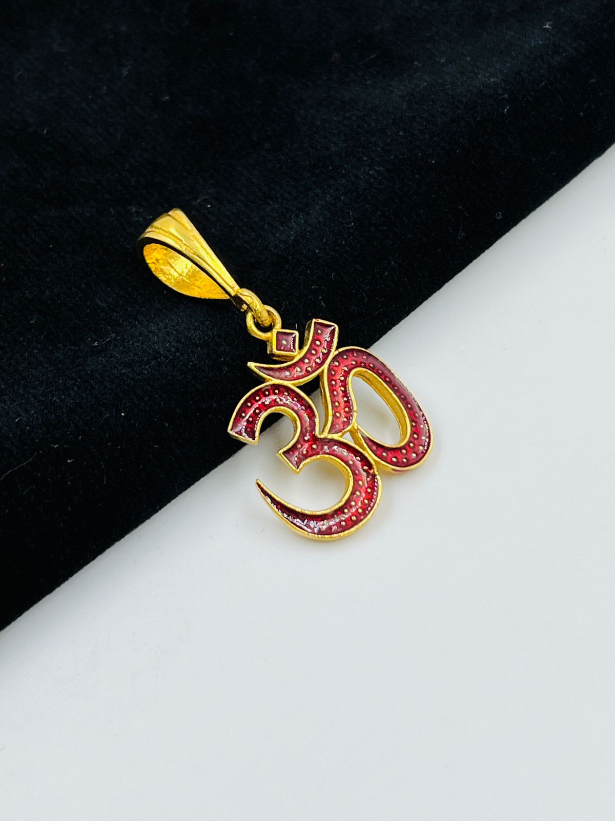 1 GRAM GOLD OM (AUM) PENDANT FOR MEN DESIGN A-466