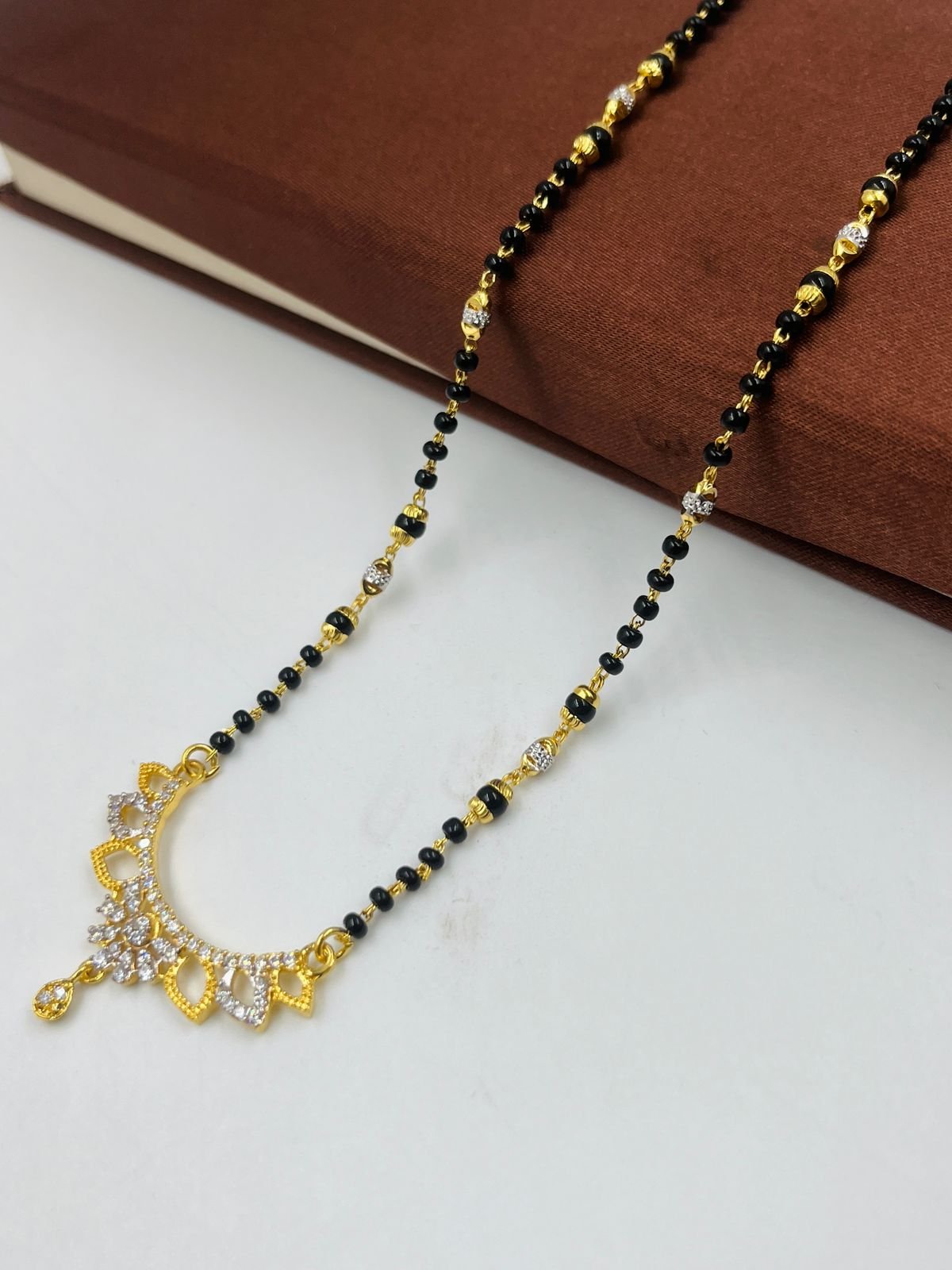 મહિલાઓ માટે ૧ ગ્રામ ગોલ્ડ પ્લેટિંગ મંગળસૂત્ર ડિઝાઇન A-12