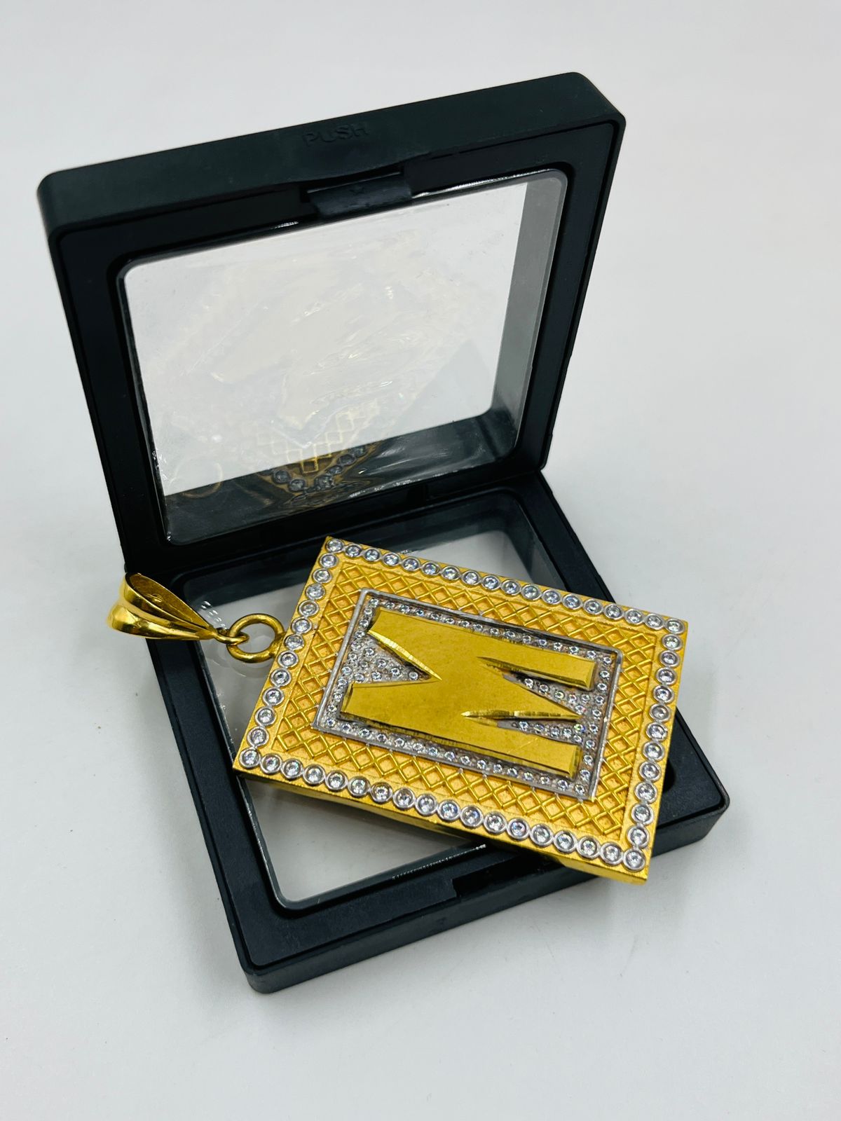 1 GRAM GOLD M LETTER NAME PENDANT FOR MEN DESIGN A-525