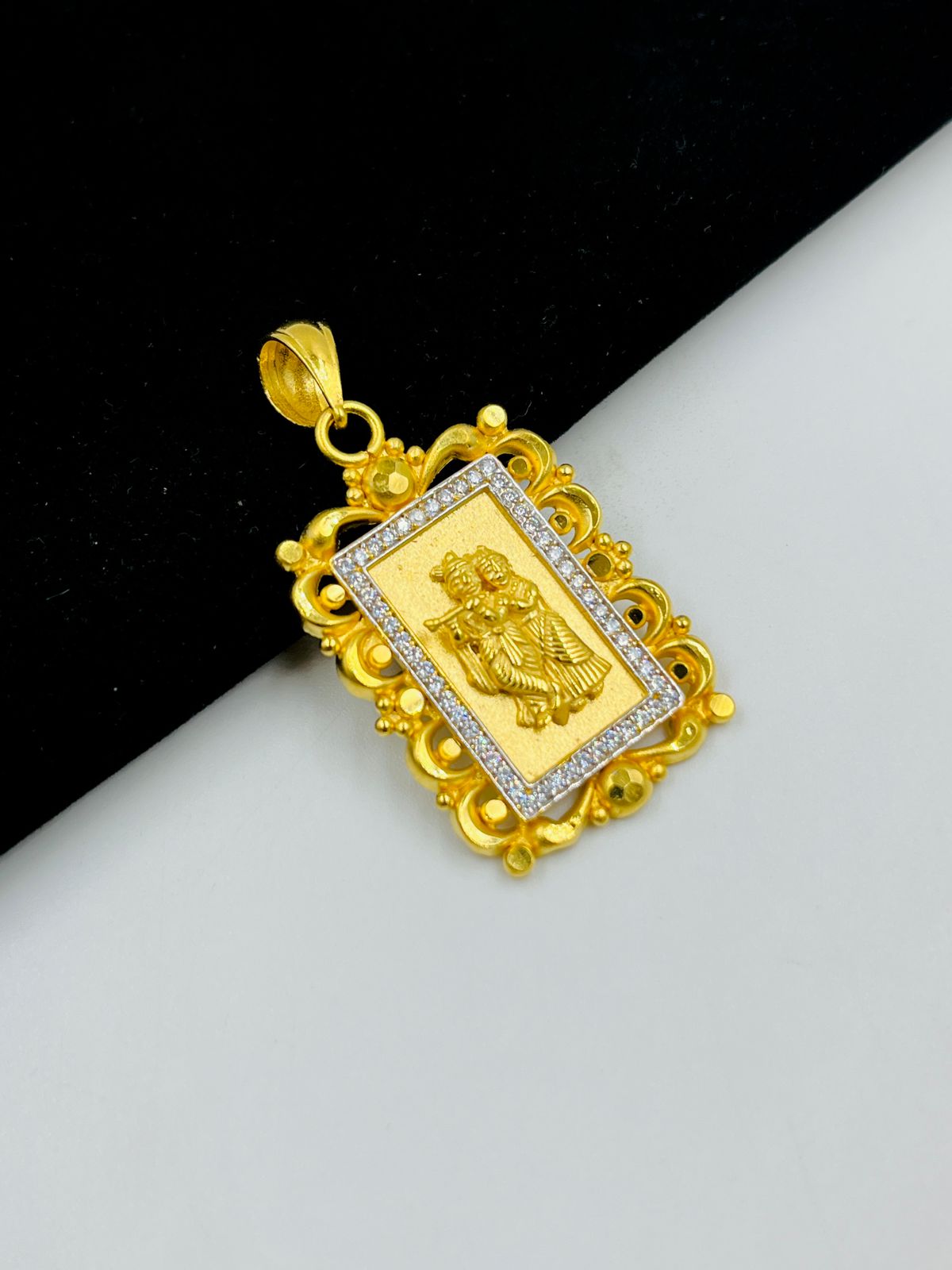 1 GRAM GOLD RADHA KRISHNA PENDANT FOR MEN DESIGN A-535