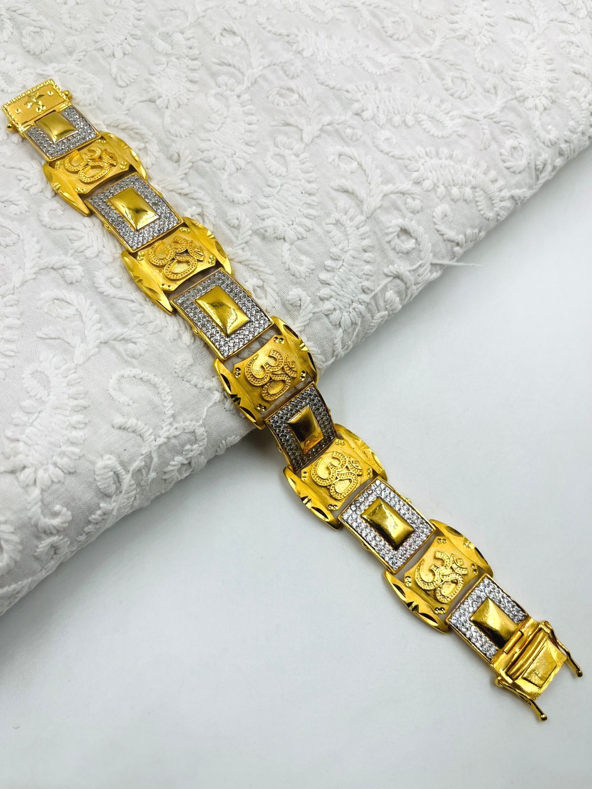 1 GRAM GOLD OM (AUM) DIAMOND BRACELET FOR MEN DESIGN A-372