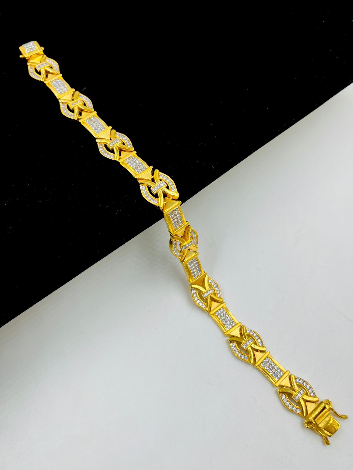1 GRAM GOLD DIAMOND BRACELET FOR MEN DESIGN A-426