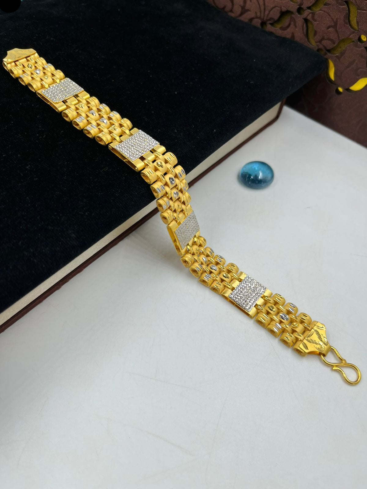 1 GRAM GOLD PASI BRACELET FOR MEN DESIGN A-479