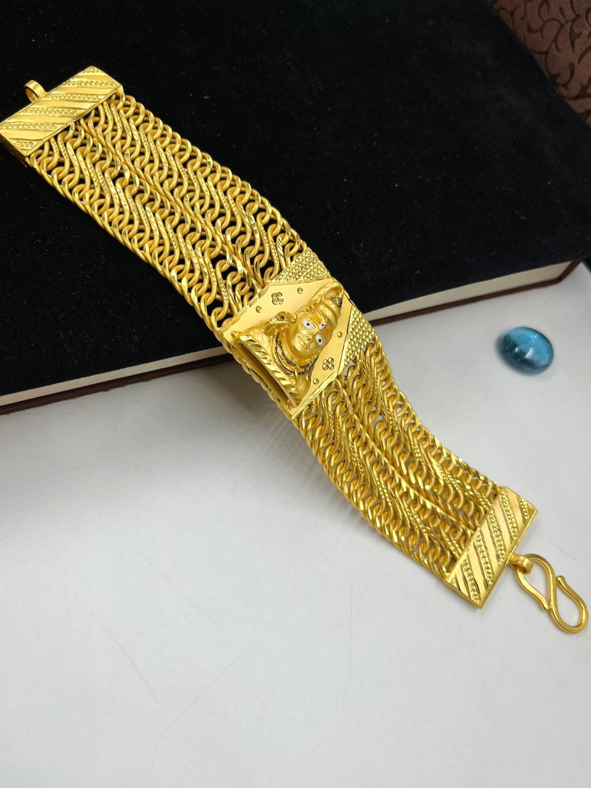 1 GRAM GOLD PLATED MAHADEV AATHDA BRACELET FOR MEN DESIGN A-482