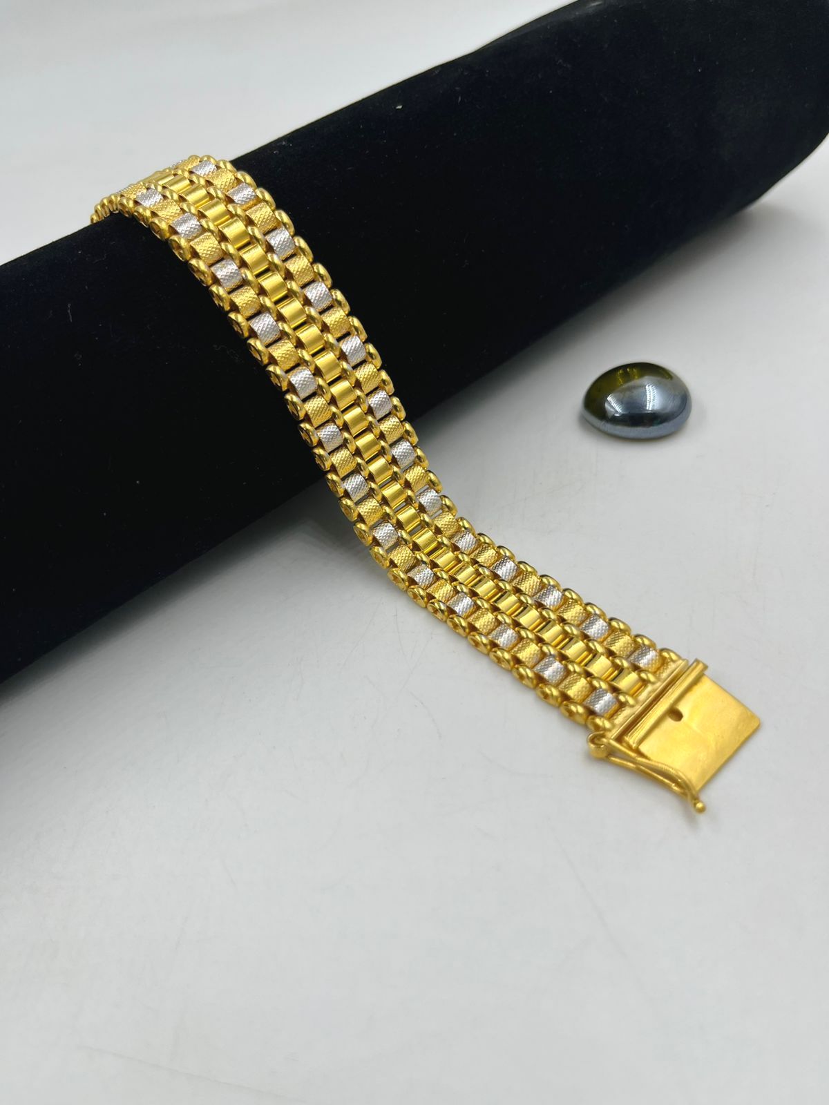 1 GRAM GOLD PASI BRACELET FOR MEN DESIGN A-477