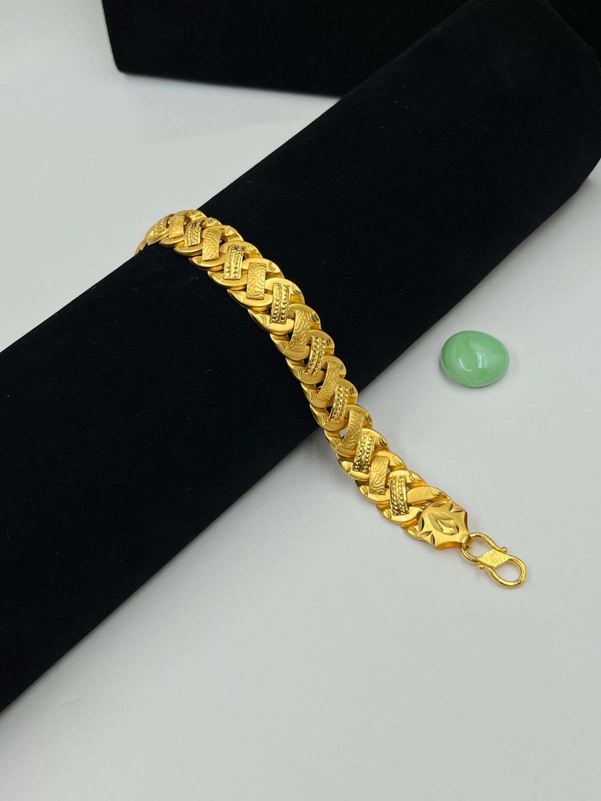 1 GRAM GOLD POKAL BRACELET FOR MEN DESIGN A8