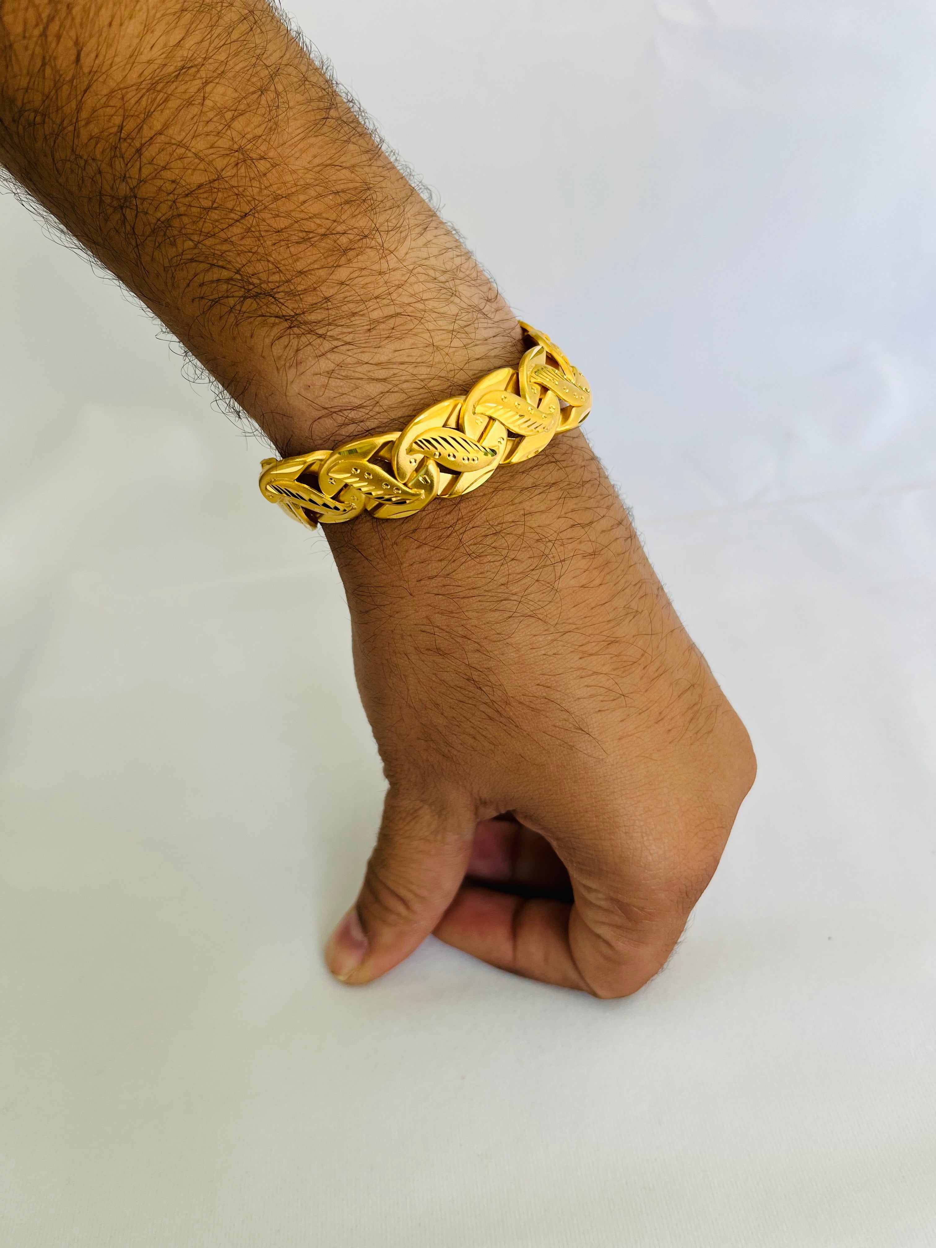 Gold bracelet online for men designs