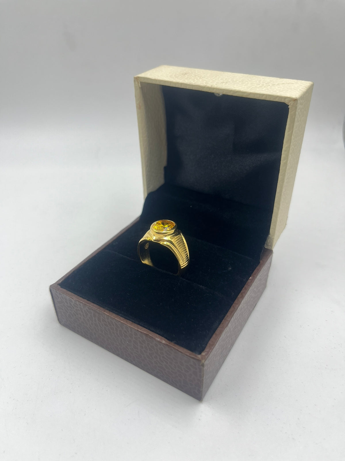 1 GRAM GOLD LEDIES DIAMOND RING FOR WOMEN DESIGN A-5 – Radhe Imitation